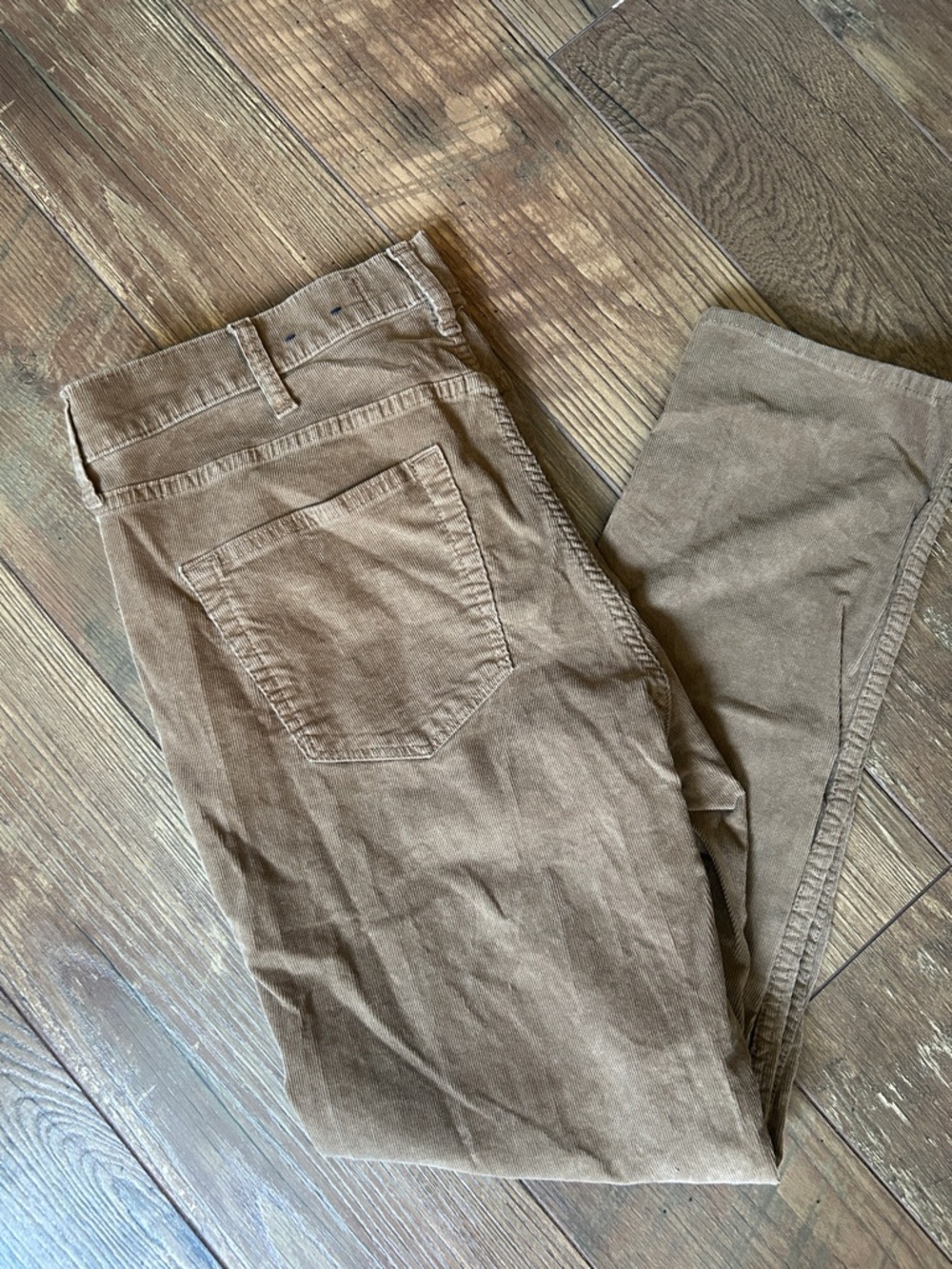 Hollister Men's Corduroy Pants in Warm Brown